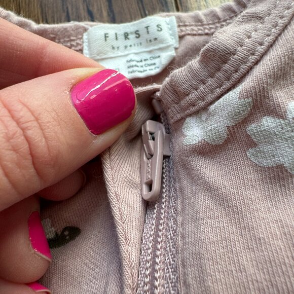 Petit Lem Firsts Footie Bodysuit 2-Way Zip 6M Organic Cotton Flowers in the Pond - Picture 3 of 13
